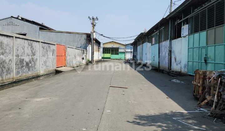 Quick sale ready-to-use warehouse in Central Kosambi, Dadap