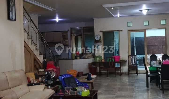 Jual Rumah Lama Besar di Pluit Muraah .... Tjng