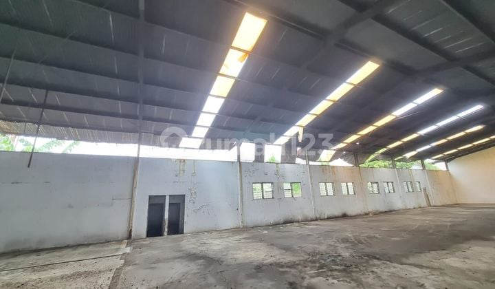 Disewakan Gudang Batu Ceper Siap Pakai Bangunan 2000Meter.
