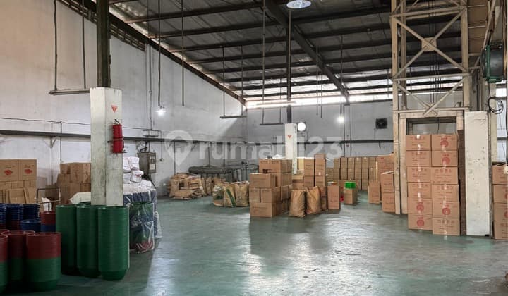 Warehouse for Sale on Jln Benda, Tangerang, Area 1,933M