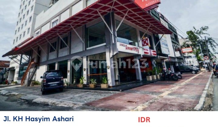 Dijual Secara Lelang