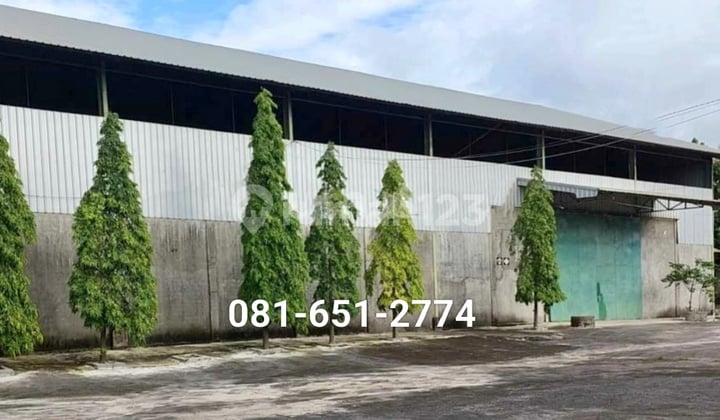 Pabrik di Sidayu Gresik
