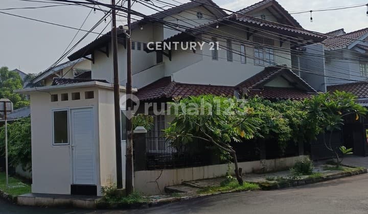 EN: For Sale: Strategic House at an Attractive Price in Bintaro, South Tangerang