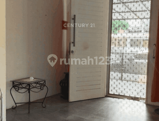 Disewakan Per Tahun Rumah Bagus 2 Carport Di Bona Indah Lb Bulus