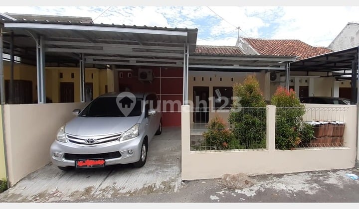 Rumah Minimalis Lingkungan Klaster Dekat Dengan Kampus, Rs Harjolukito