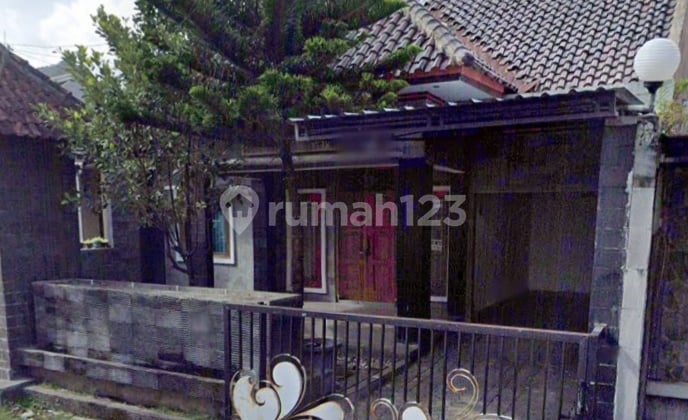 Rumah Semi Furnish Di Sorowajan Dekat Ambarukmo Plaza