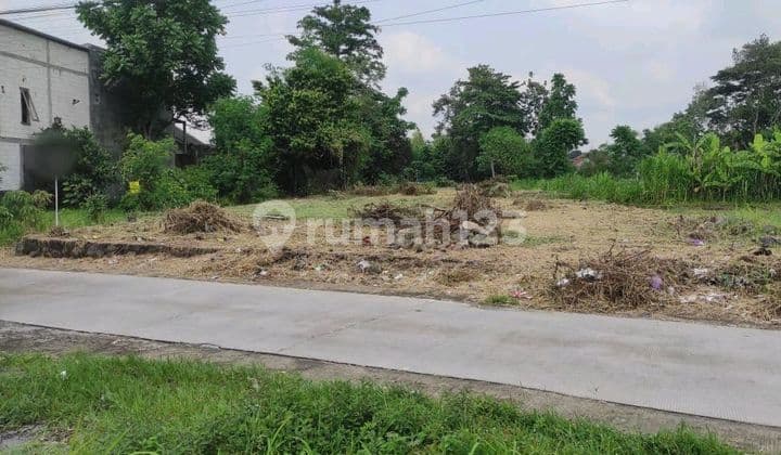 Tanah hook Bagus Muka Lebar Ada 5 Kavling Di Maguwoharjo