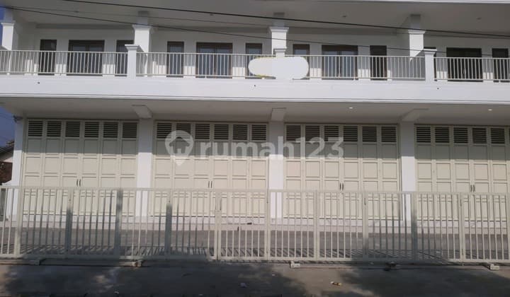 Ruko Baru Letak Strategis Ada Parkir Tengah Kota Dekat Malioboro