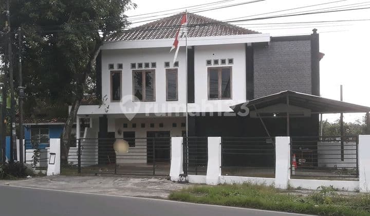 Rumah Bsr Mangku Jln Cocok Untuk Kantor Atau Rmh Tinggal Dkt Ringroad Wonosari