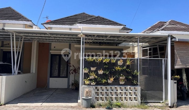 Rumah Dlm Perum Banguntapan Dk Jalan Pleret dan Ringroad Kotagede