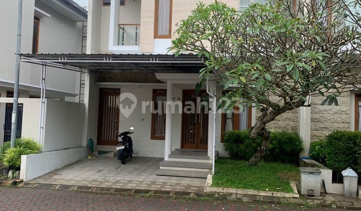 Furnished House in Complex Near Hyatt Hotel