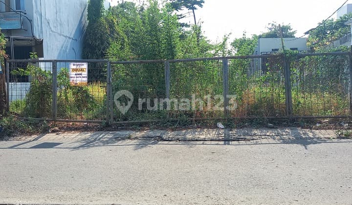 Dijual Tanah Posisi Pinggir Jalan Cocok Untuk Buka Usaha Surat SHM