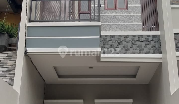 Dijual Rumah Minimalis Modern di Tomang