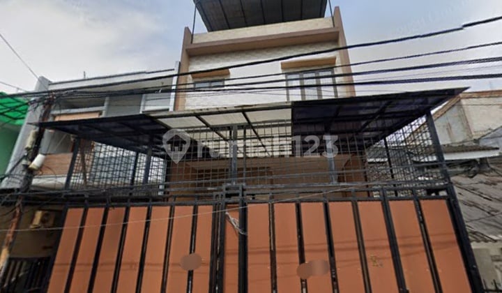 Dijual Rumah Bagus Siap Huni di Taman Cosmos