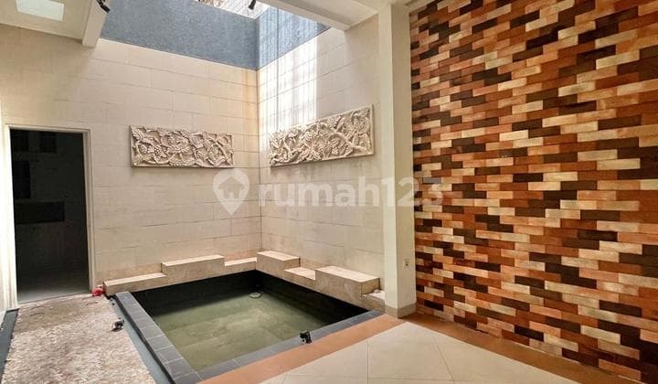 Rumah Cantik Di Gading Serpong 2 Lantai Semi Furnish Siap Huni