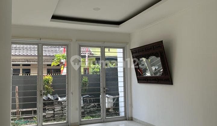 Disewakan Rumah Bersih Siap Huni Di Komplek Bumi Malaka Asri Duren Sawit Jakarta Timur