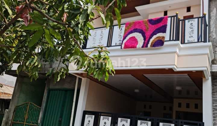 Dijual Rumah Bagus Cantik Minimalis 2 Lantai Di Perm.mayang Pratama Mustikasari Bekasi