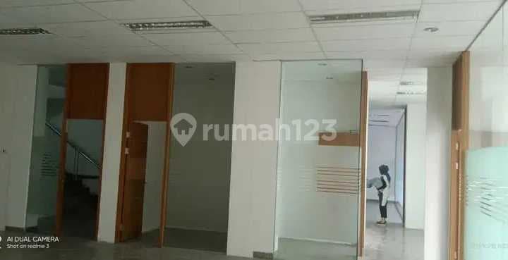 Sewa Gedung Bagus Strategis Kebayoran Baru Jakarta Pusat