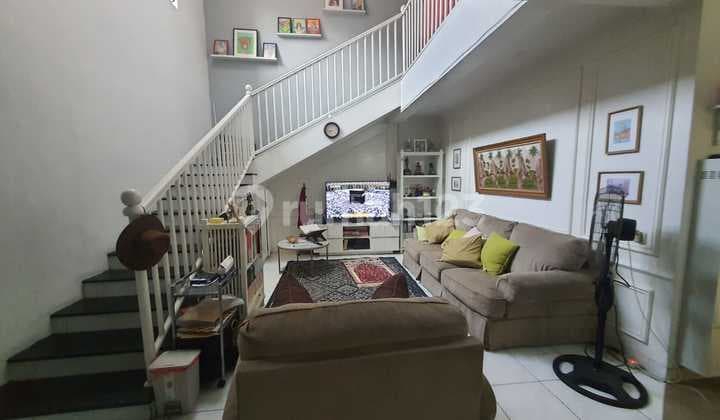 2-Story House in Johar Baru, Central Jakarta