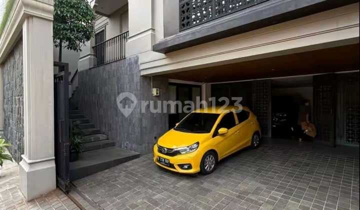 Dijual Rumah Mewah Brand New di Veteran Jakarta Selatan