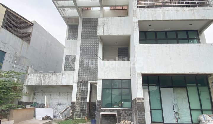 Jual Gedung Kantor ada gudang meruya jakbar