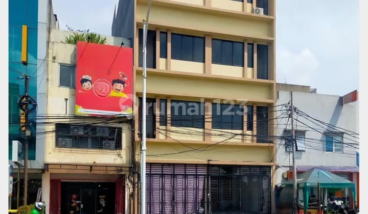 Ruko Dekat Roxy 2 Unit di Cideng jakarta Pusat