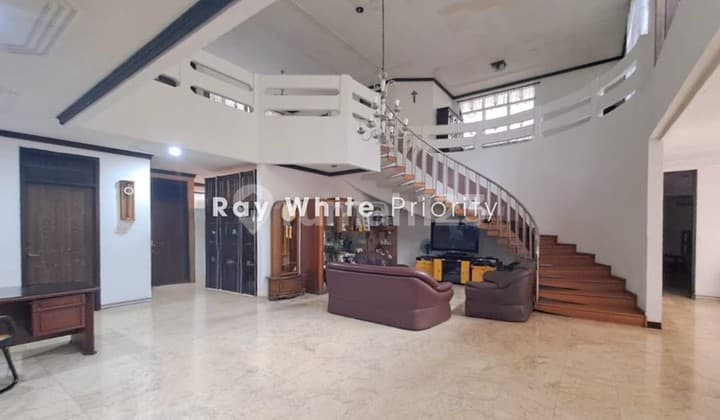 House Near Sudirman Kuningan