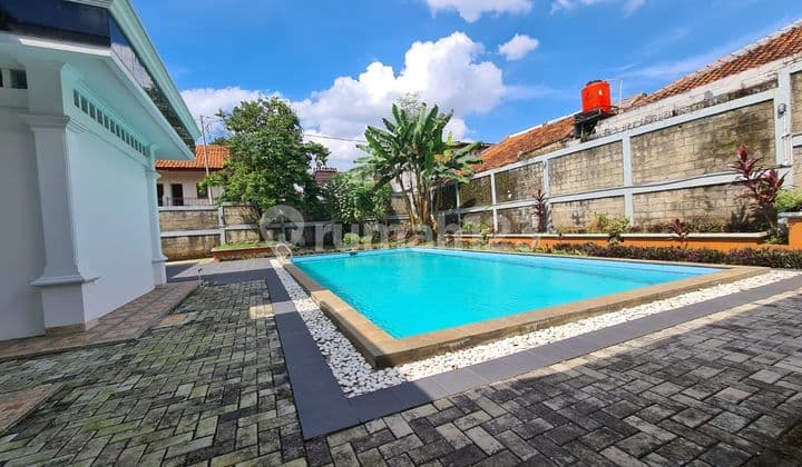 Rumah Mewah Di Lebak Bulus Jakarta Selatan