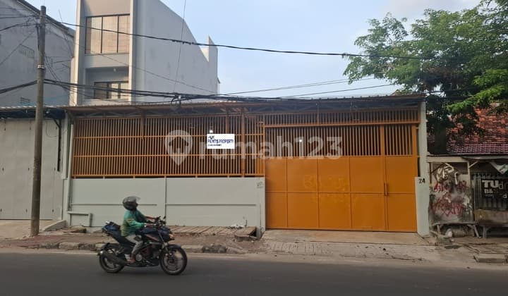 Di Sewakan Gudang Tempat Usaha Lokasi Sangat Bagus di Cengkareng, Jakarta Barat