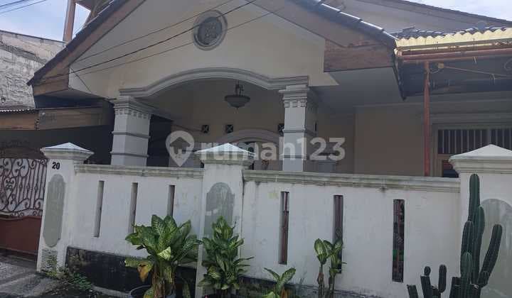 Di Jual Rumah 2 Lantai Lokasi Strategis di Koja, Jakarta Utara