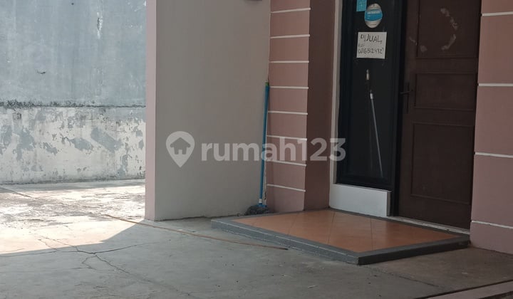 Rumah Dekat Kota Harapan Indah, Dekat Tol Tarumajaya Bekasi.