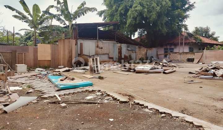 Di Sewakan Tanah Pinggir Jln Raya Lengkong Karya Serpong Utara