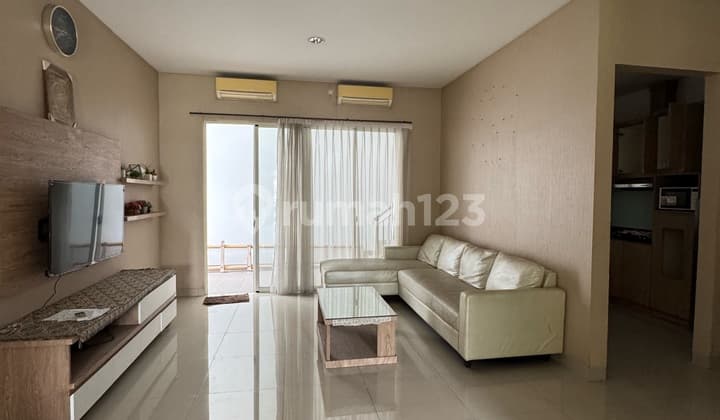 Jual Rumah 2 LT Posisi Hook Besar Full Furnished