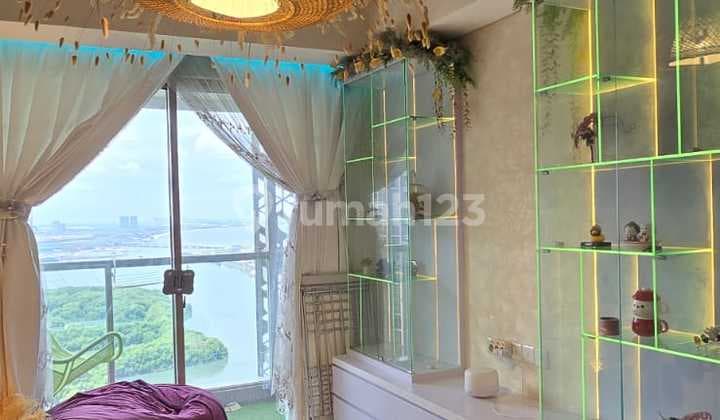 Disewakan Apartemen Gold Coast Full Furnish Rapih, Seaview & Poolview, Free Parking Siap Huni!!