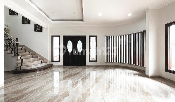 Dijual Rumah Puri Indah Kembang Wangi 2Lt Hoek Timur