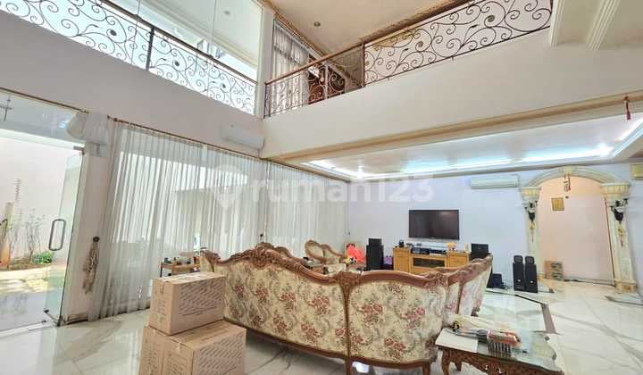 Rumah Pantai Mutiara Hoek Hadap Timur Dapat View Laut
