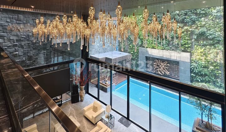 Rumah Mewah Tropical Minimalis Pantai Indah Kapuk