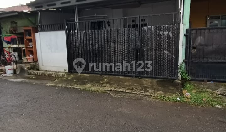Rumah Ini Disewa
