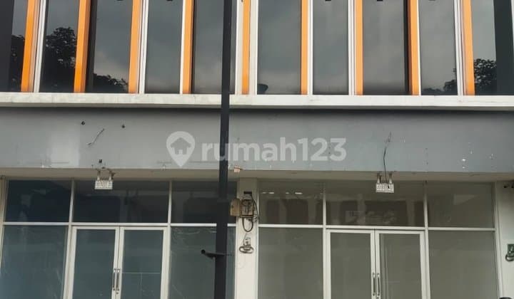 For Rent: Shop