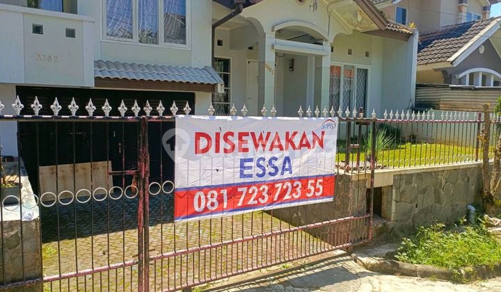 Siap Huni, Rumah, 2 Lantai, SHM, di Setiabudi Regency