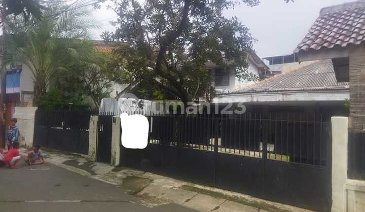 Rumah Luas Di Jakarta Timur, Jual Cepat dan Murah