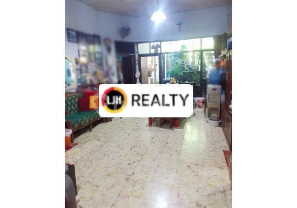 House in Gajah Raya Semarang