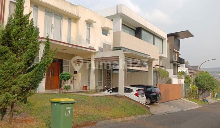 Rumah Bagus 2 Lantai Dijual di Perumahan Sentul City