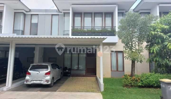 Beautiful 2-Story House In Premier Estate 2 Jati Warna Bekasi