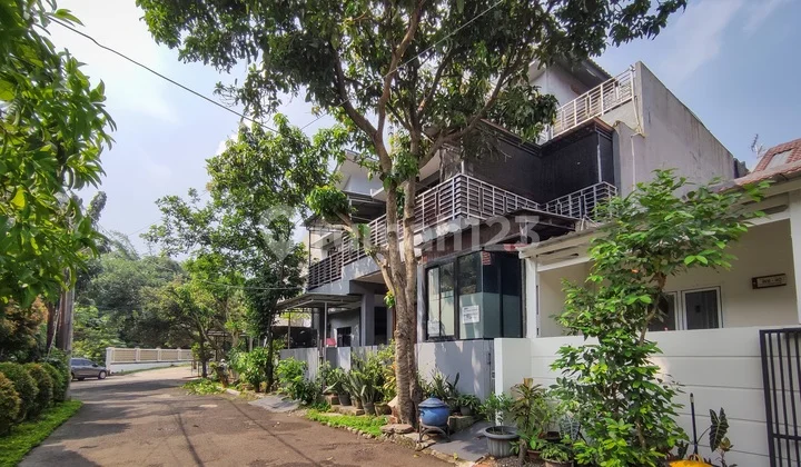 Asri 2.5-Story House, Grand Depok City, SHM