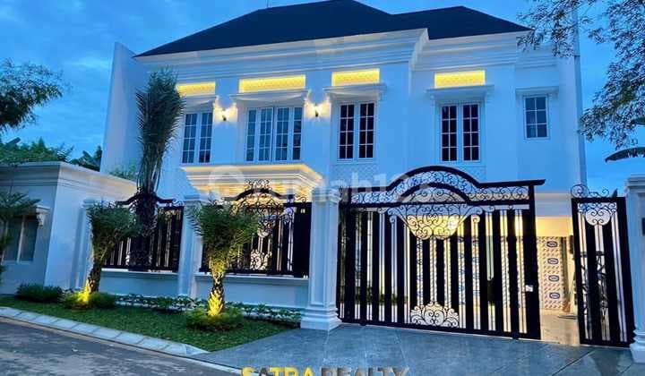 Rumah Pondok Indah, Lantai Full Marmer, Kapasitas 5 Mobil