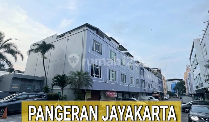 Hook Ruko Can Be Used for Office and Warehouse in Central Jakarta