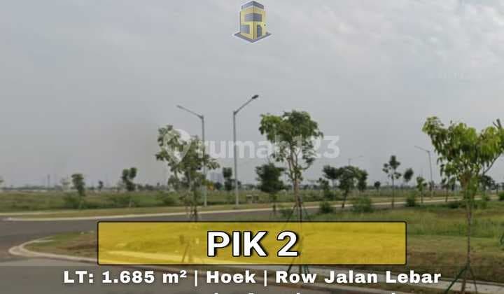 Tanah Komersial Langka Boulevard Pik 2 Strategis Hoek