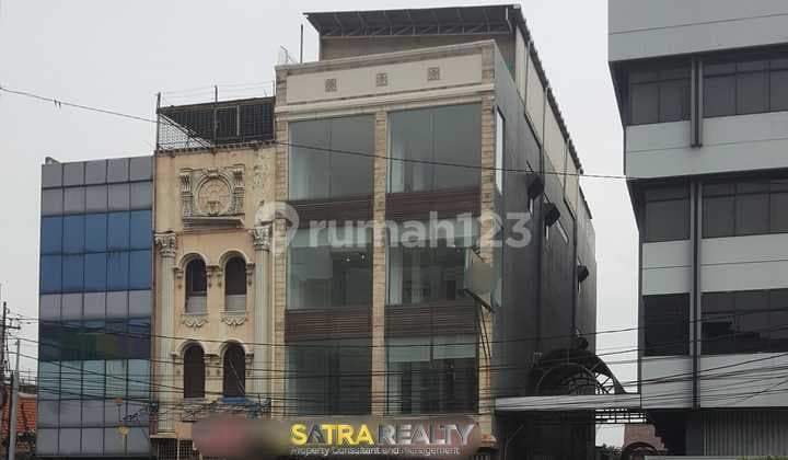 Ruko Gandeng, Cideng Petojo Tomang, Sangat Bagus, Lokasi Strategis