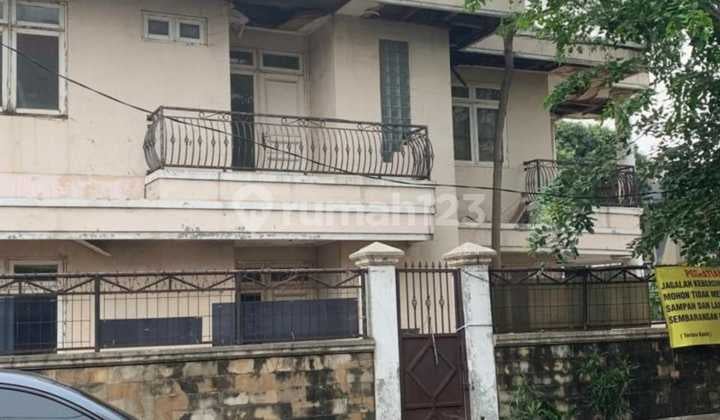 Taman Palem Lestari House Near Green Sedayu Mall And Wide Access